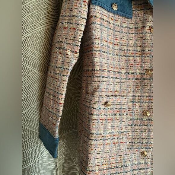 Peekskill Women's denim and tweed-type jacket with gold buttons - Picture 9 of 16